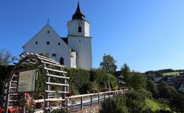Ausblick auf die Kirche in St. Kathrein am Offenegg